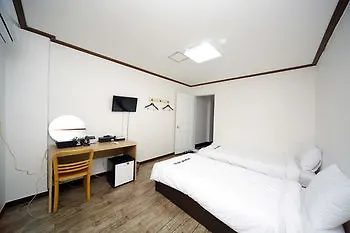 Sweet Ekonomy Hotel Busan