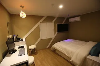 Sweet Ekonomy Hotel Busan South Korea